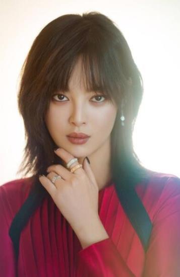 国产甜美女星是谁呀视频,视频带你领略她的魅力风采